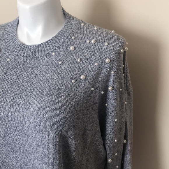 Beautiful sweater - Picture 5 of 5